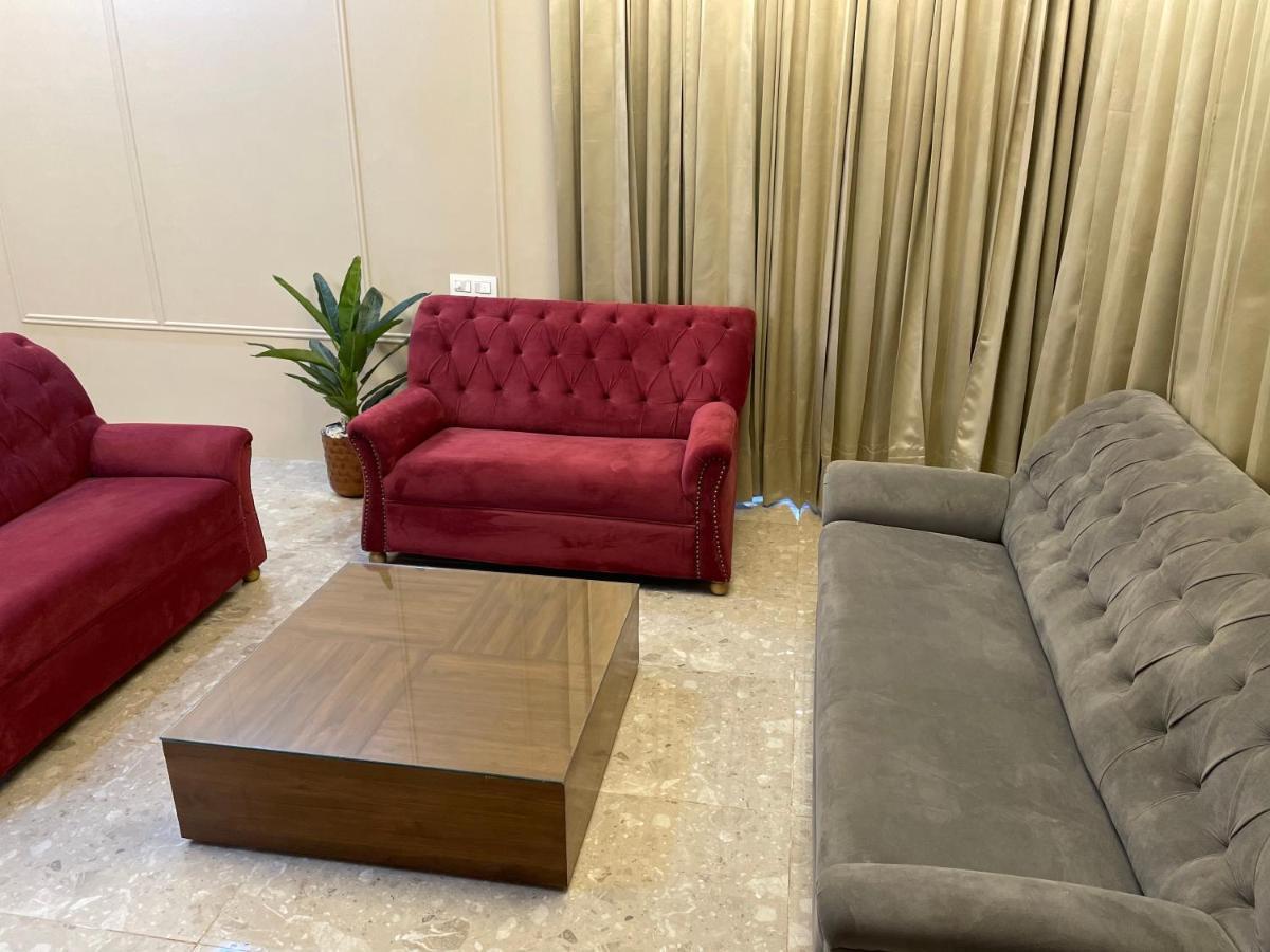 Apartamento Elysian At Zion Panchkula Exterior foto