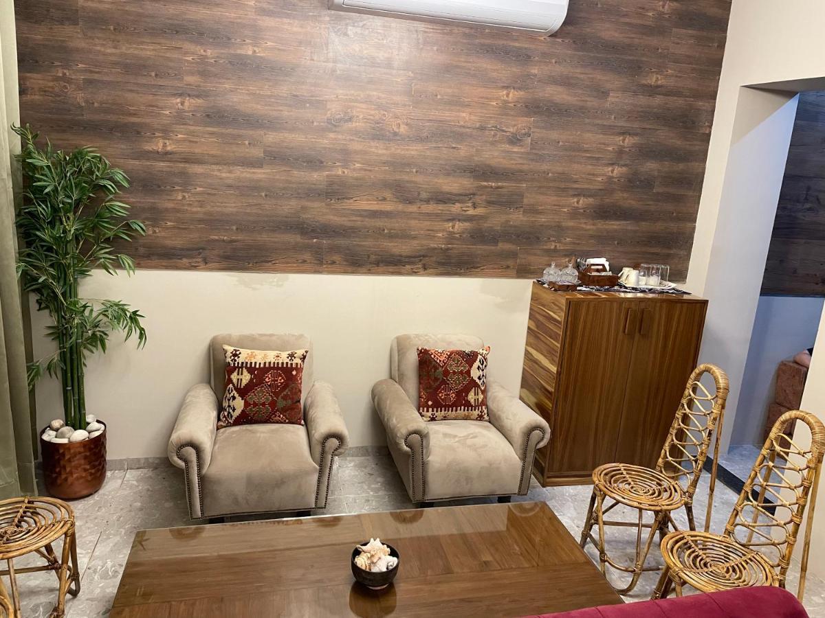 Apartamento Elysian At Zion Panchkula Exterior foto